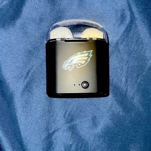 Generic eagles, logo, wireless headset.BNWT